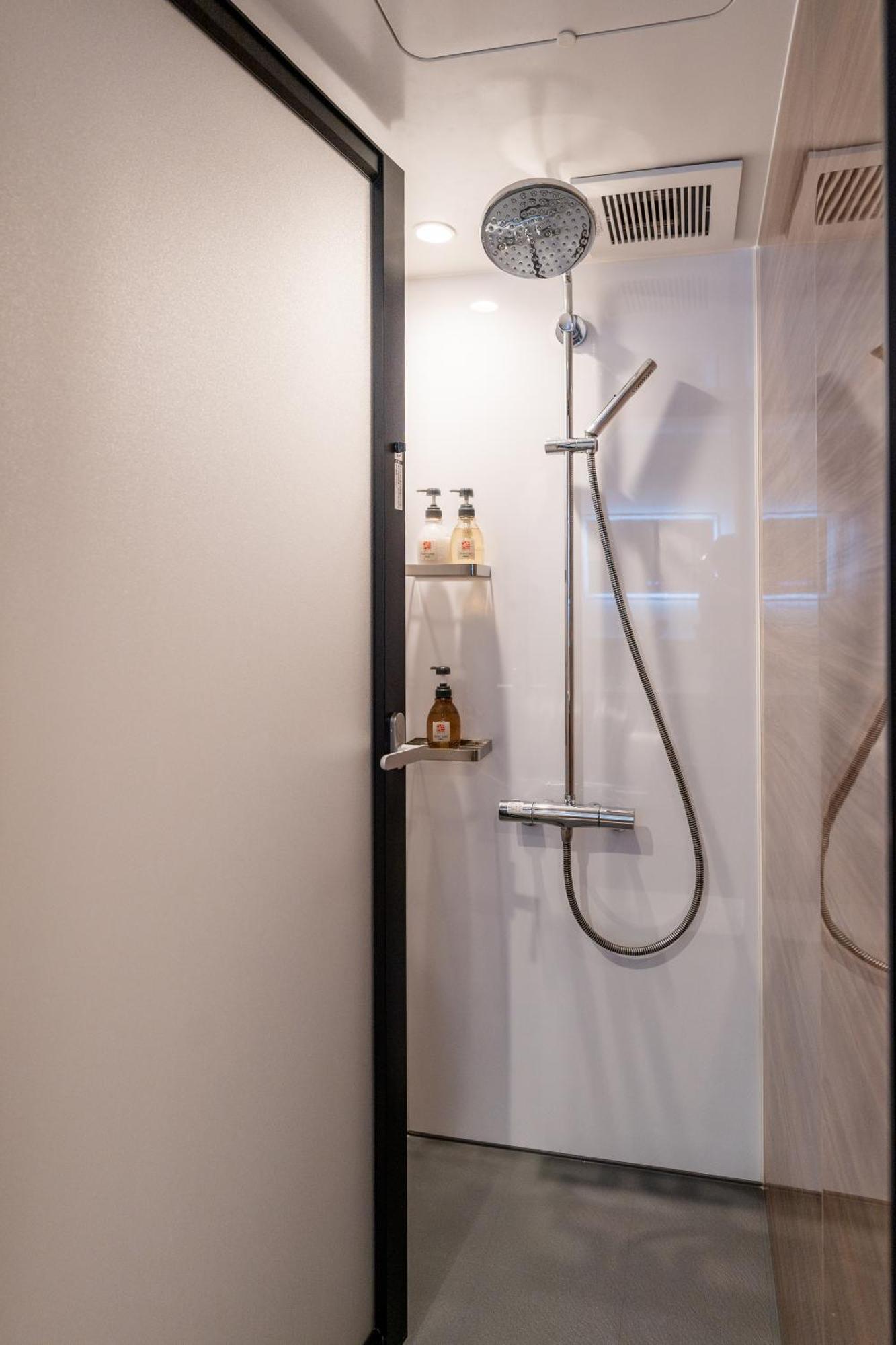 Lite House Shinsaibashi IV Hotel Oszaka Kültér fotó